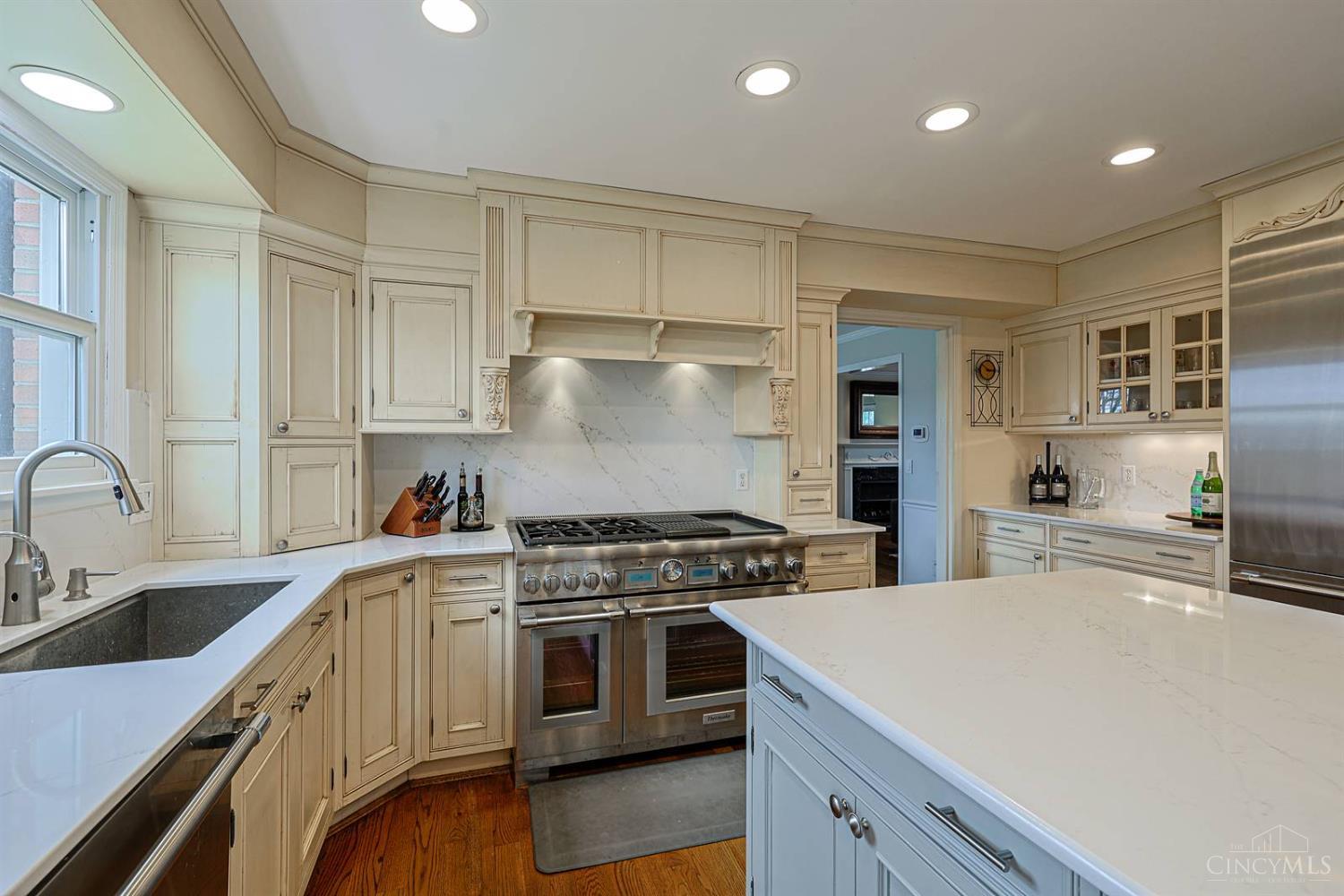 8000 Blome Road Cincinnati, OH 45243 - Photo 16 of 54 Gallery Image 16