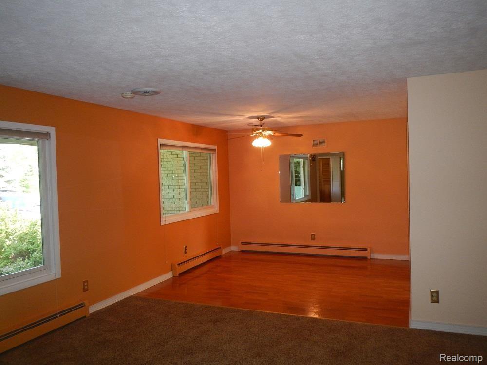 1920 North Baldwin Road Oxford, MI 48371 - Photo 17 of 31 Dining Area.jpg