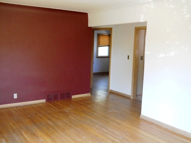 37 Calvary Road Duluth, MN 55803 - Photo 3 of 17