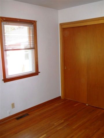 37 Calvary Road Duluth, MN 55803 - Photo 8 of 17