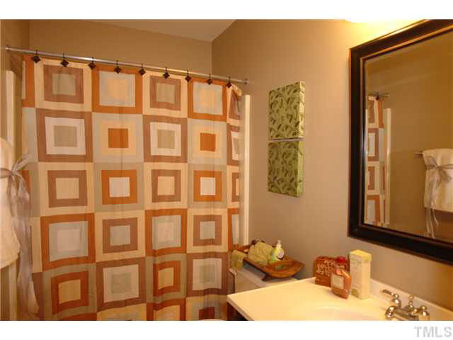 3233 Mill Run, Unit 3233 Raleigh, NC 27612 - Photo 16 of 18 Photo 16
