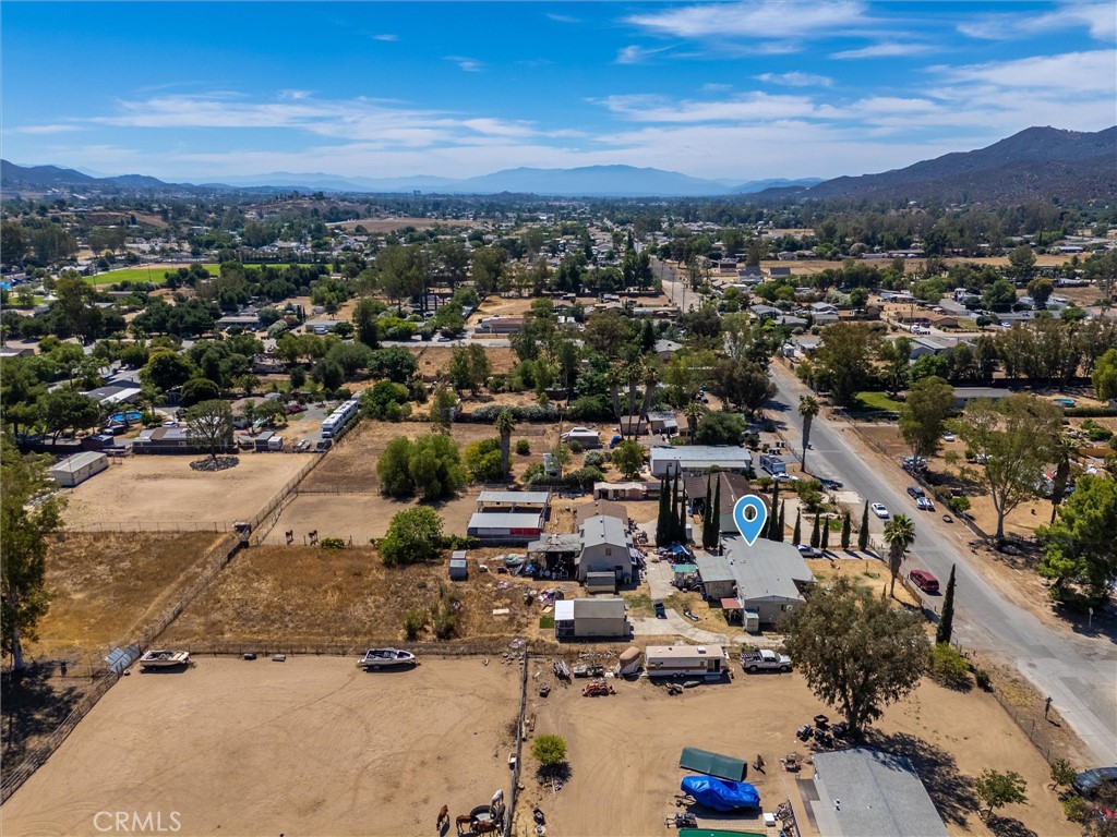 20288 Union Street Wildomar, CA 92595 - Photo 8 of 31