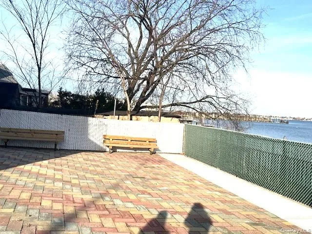 $3,300 | 520 Ellsworth Avenue, Unit 2B | Throgs Neck