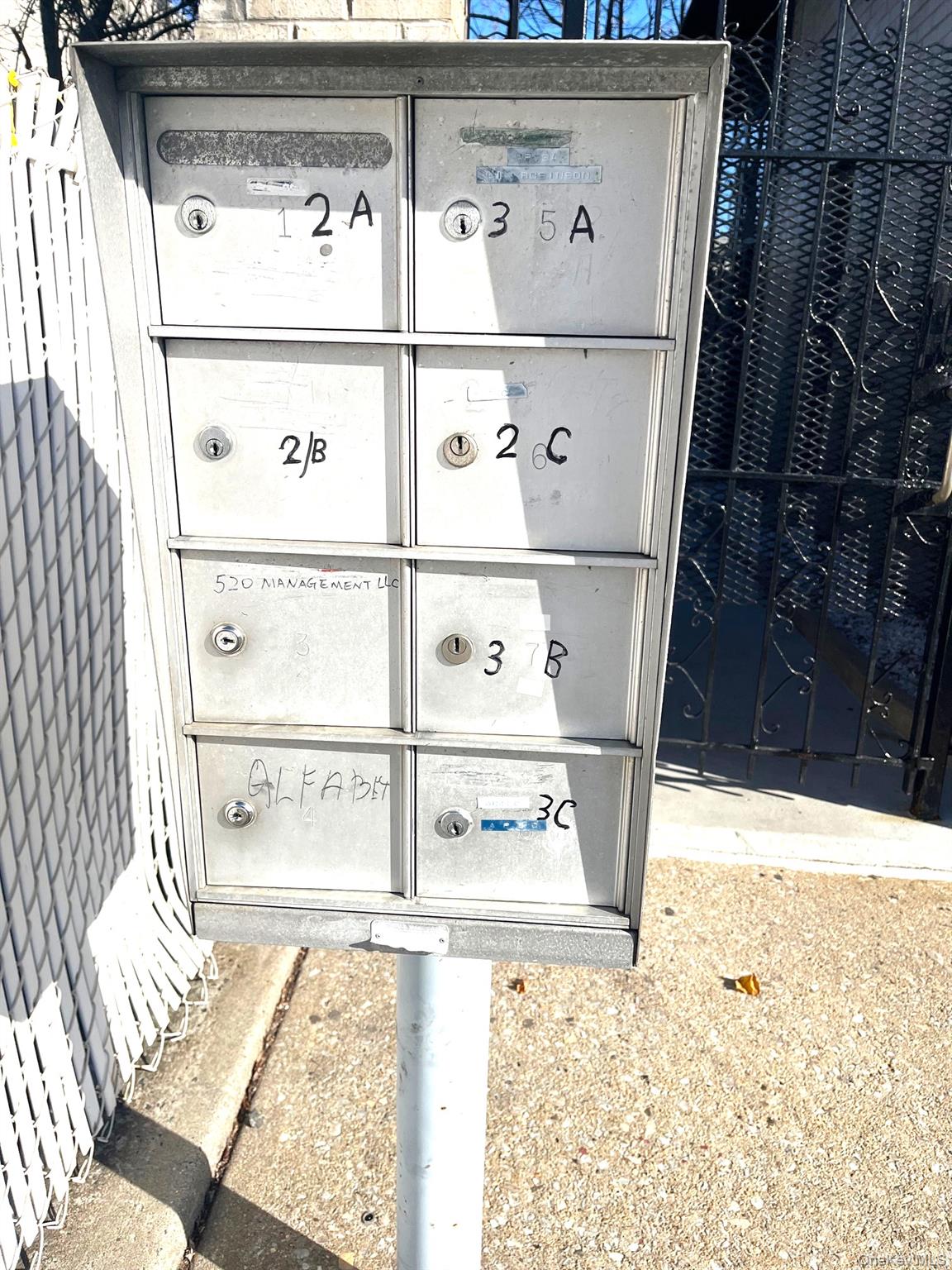 520 Ellsworth Avenue, Unit 2B Bronx, NY 10465 - Photo 7 of 21 Exterior view of mail area