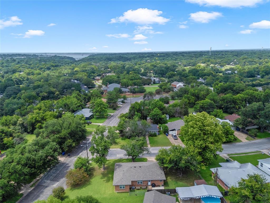 3824 Pine Avenue Waco, TX 76708 - Photo 38 of 40