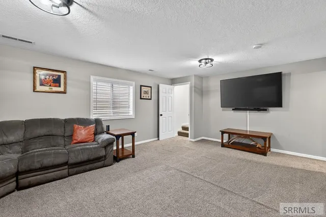 $415,000 | 456 Juliette Way, Chubbuck, ID 83202