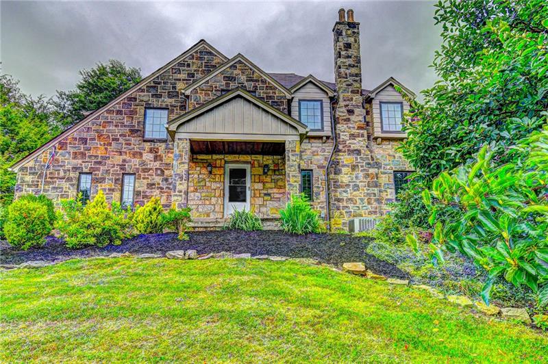 1327 Washington Road Pittsburgh, PA 15228 - Photo 2 of 25 Gallery Image 2