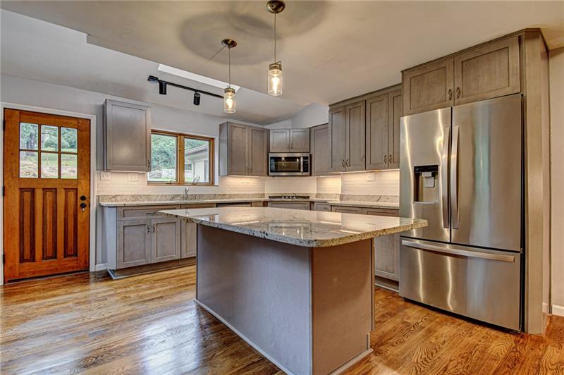 1327 Washington Road Pittsburgh, PA 15228 - Photo 8 of 25 Gallery Image 8
