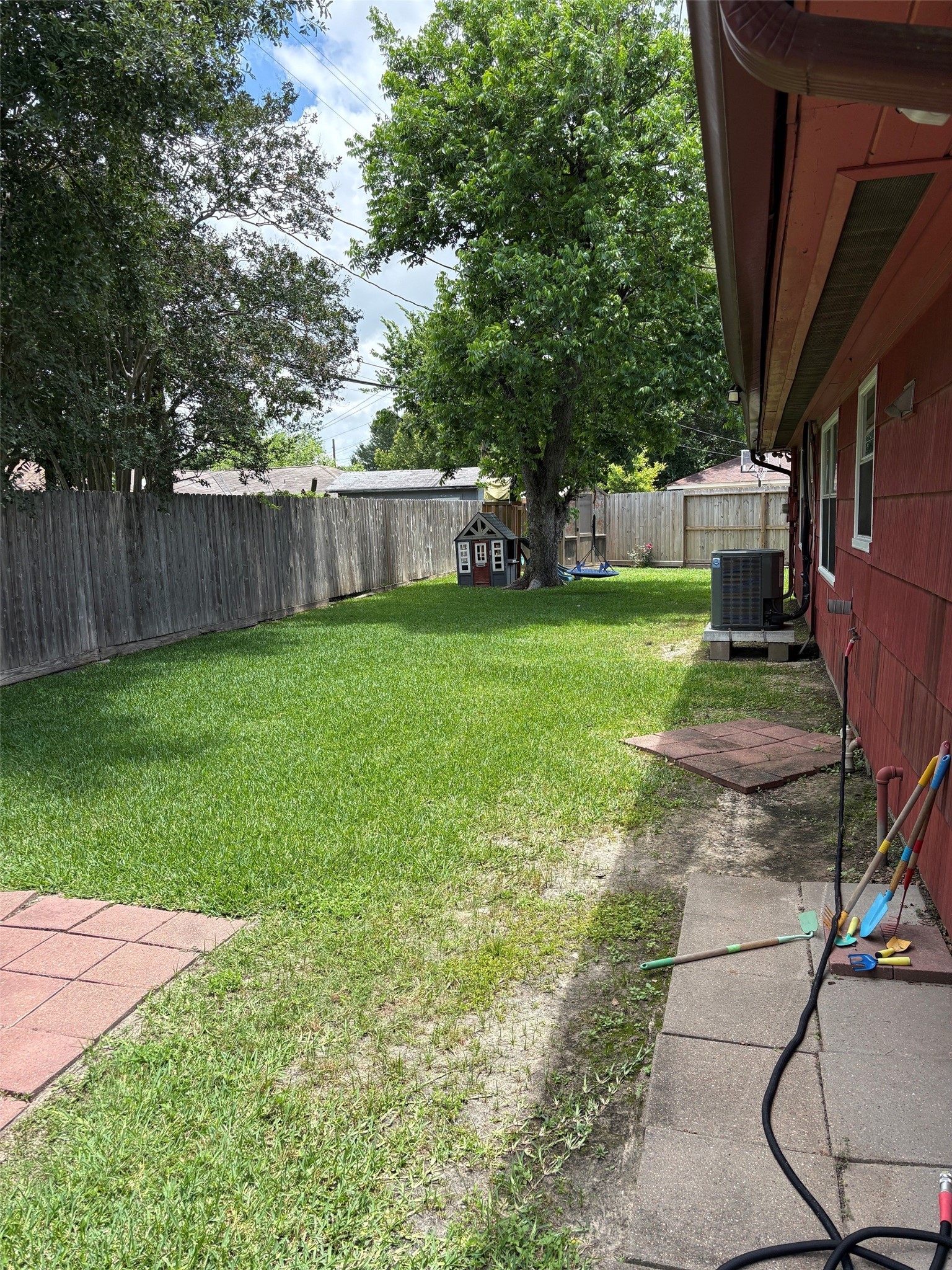 1432 Butler Drive Pasadena, TX 77502 - Photo 12 of 14