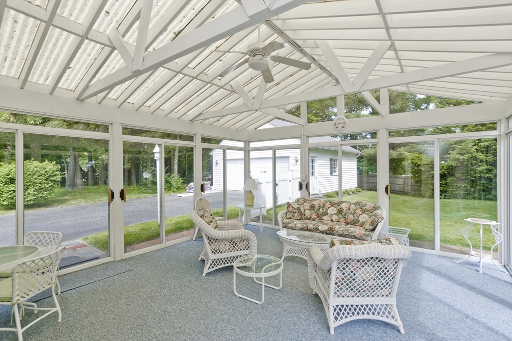 190 Mary Coburn Road Springfield, MA 01129 - Photo 11 of 31