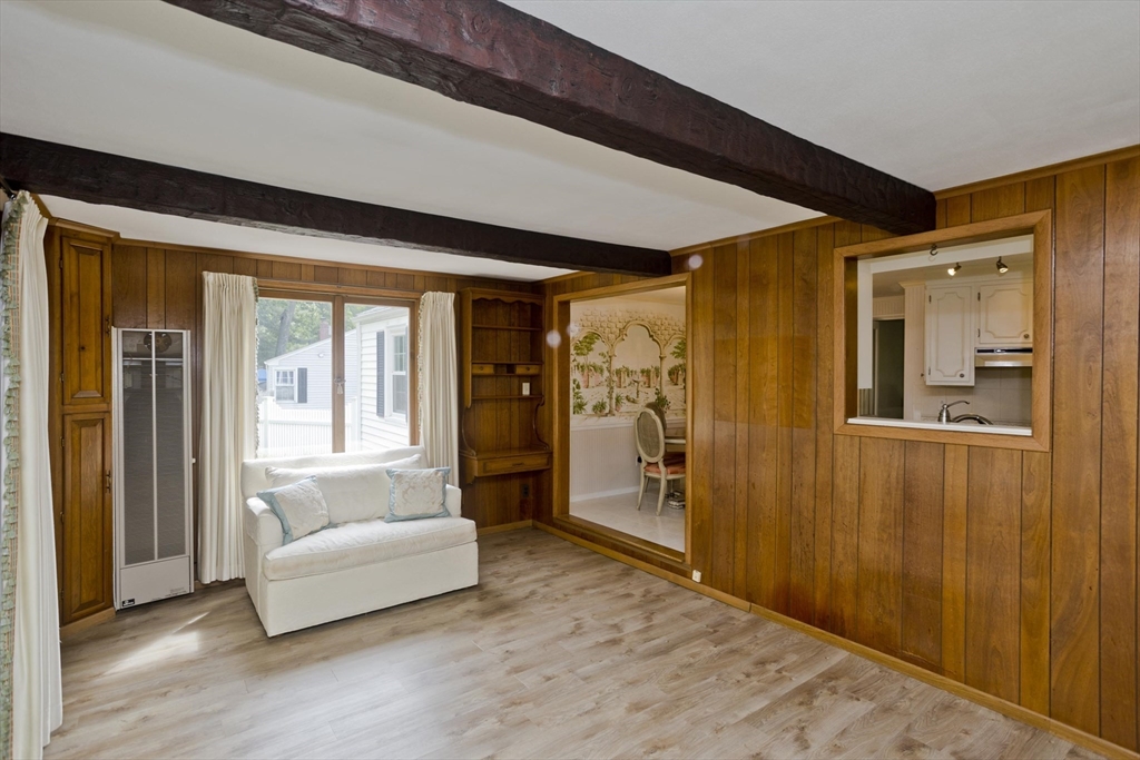 190 Mary Coburn Road Springfield, MA 01129 - Photo 14 of 31