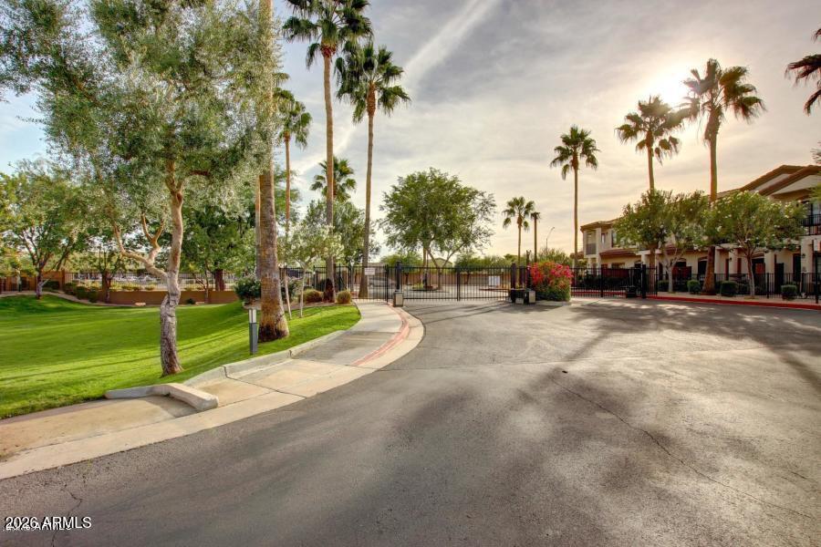 3150 East Beardsley Road, Unit 1006 Phoenix, AZ 85050 - Photo 2 of 17 20180918063000306922000000-o