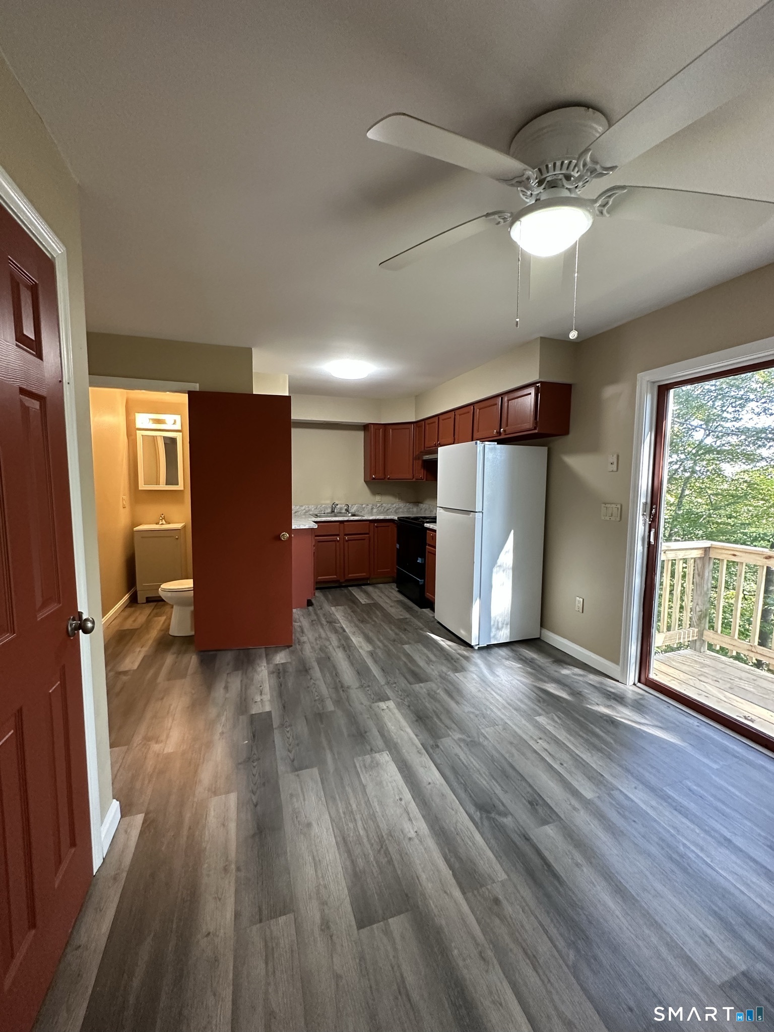 138 Maple Street Winchester, CT 06098 - Photo 3 of 25