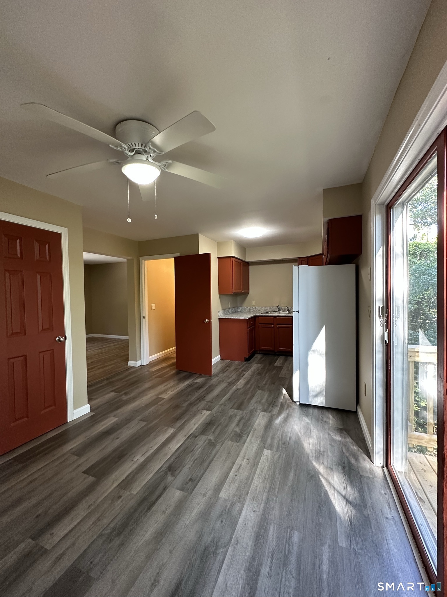 138 Maple Street Winchester, CT 06098 - Photo 4 of 25