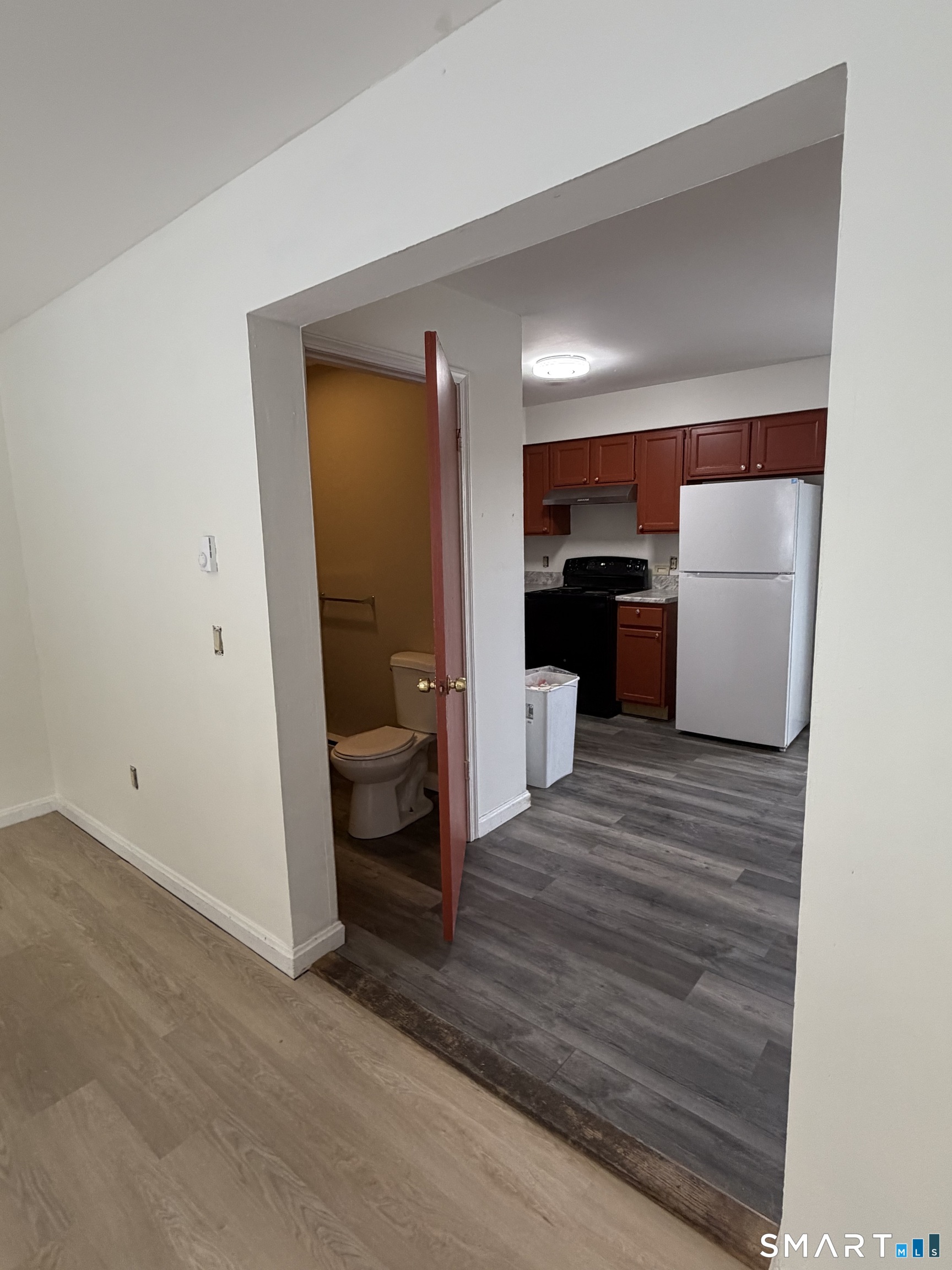 138 Maple Street Winchester, CT 06098 - Photo 7 of 25