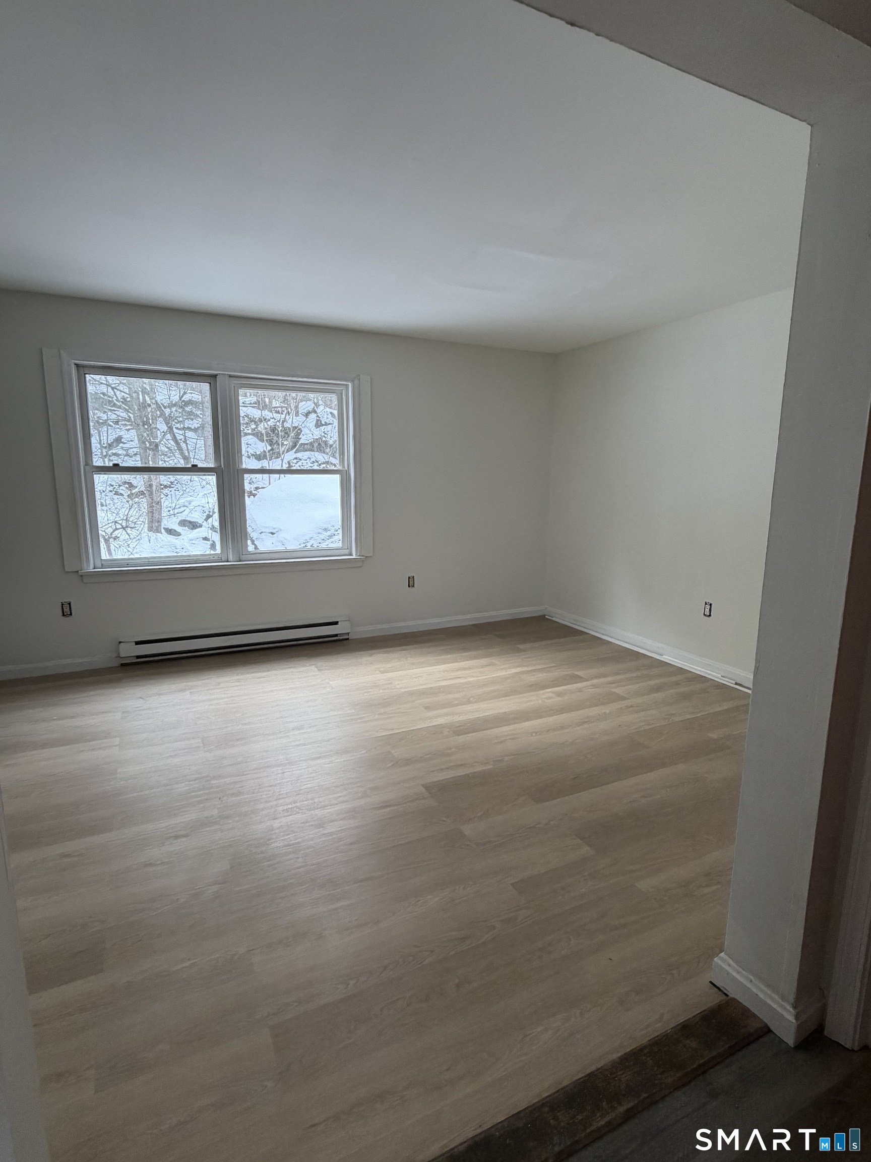 138 Maple Street Winchester, CT 06098 - Photo 9 of 25