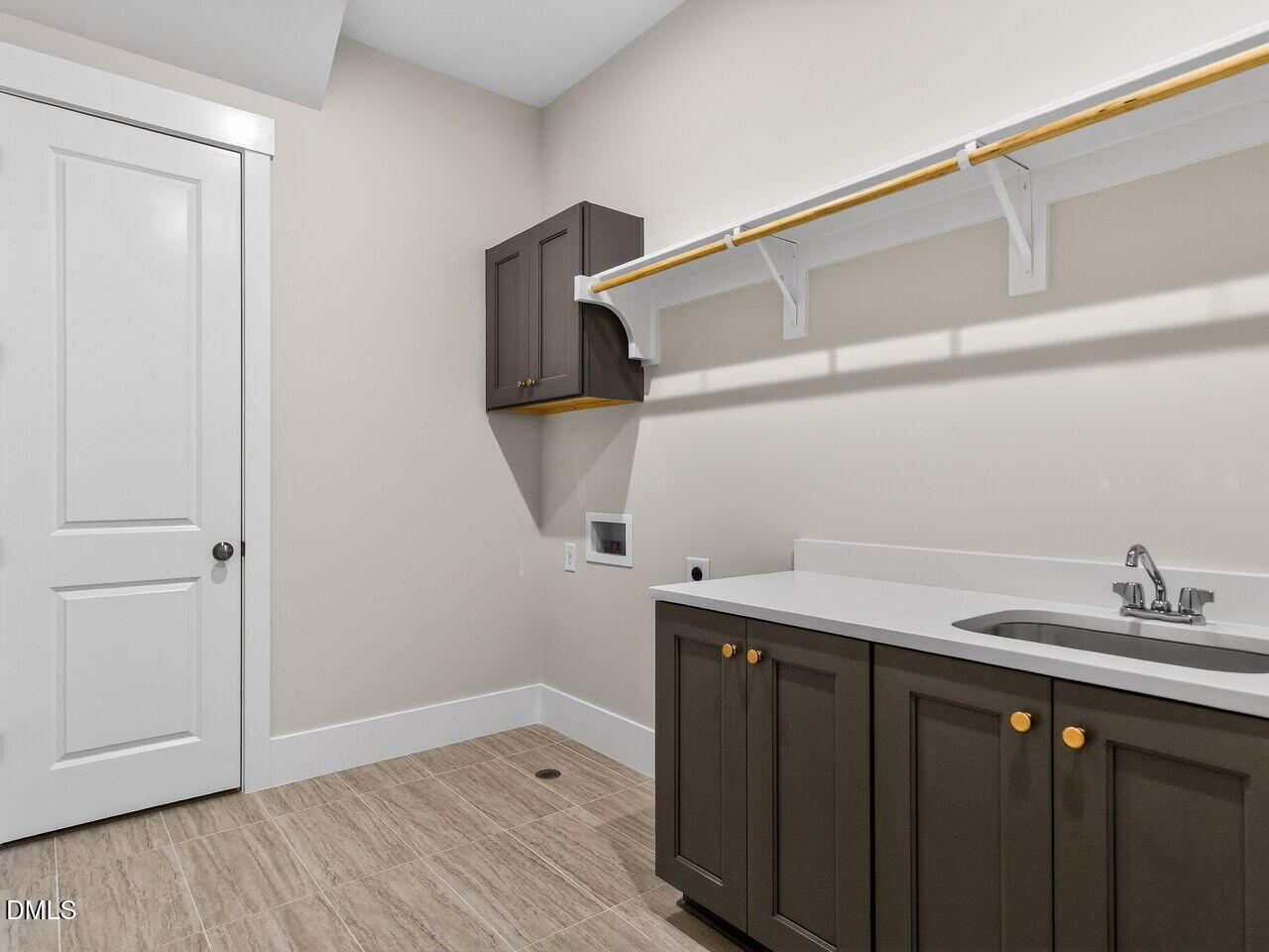 8920 Thompson Mill Road Wake Forest, NC 27587 - Photo 35 of 40 035-1280x960-laundry