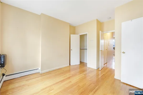$3,350 | 523 Adams Street, Unit 3, Hoboken, NJ 07030