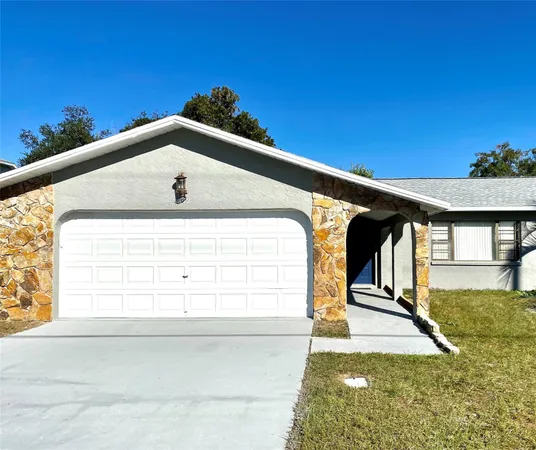 $2,200 | 4372 Lamson Avenue, Spring Hill, FL 34608