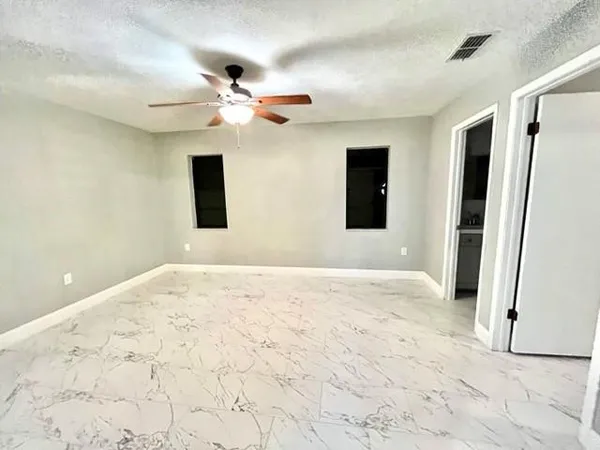 $2,200 | 4372 Lamson Avenue, Spring Hill, FL 34608