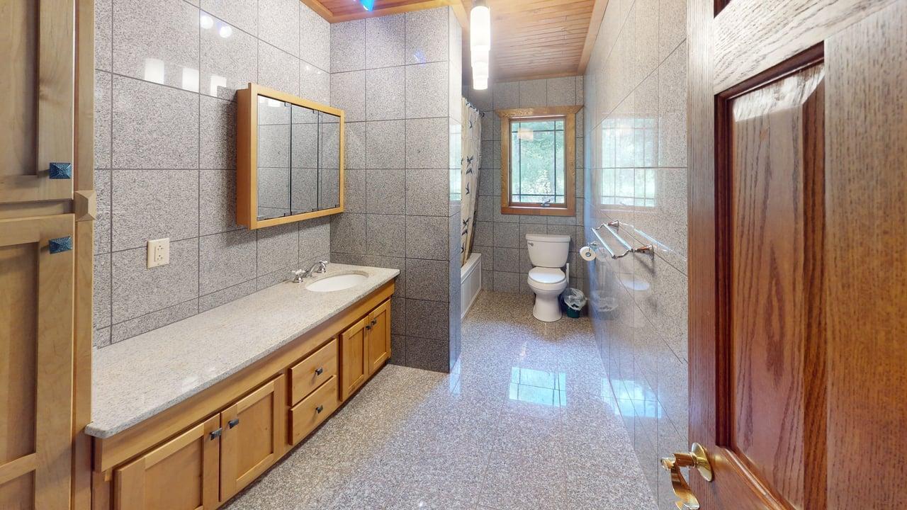 1505 Moorhead Road Cloquet, MN 55720 - Photo 19 of 29