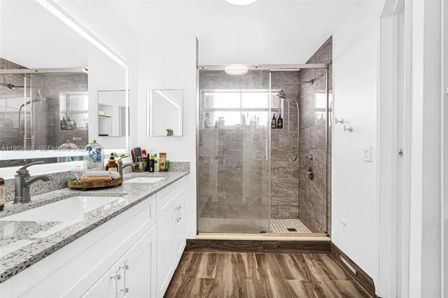 $3,700 | 1975 Northwest 191st Avenue, Pembroke Pines, FL 33029