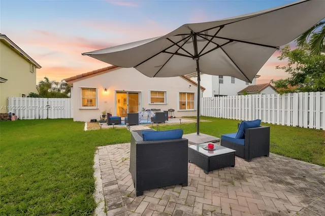 $3,700 | 1975 Northwest 191st Avenue, Pembroke Pines, FL 33029