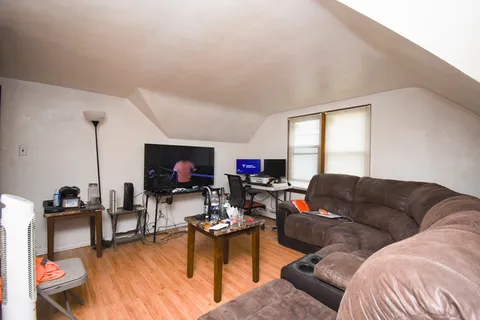 $267,000 | 1807 16th Street, North Chicago, IL 60064