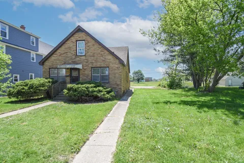 $267,000 | 1807 16th Street, North Chicago, IL 60064