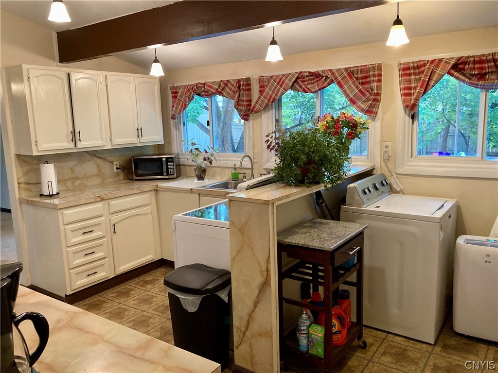 3 Plaza Road Clay, NY 13090 - Photo 14 of 43