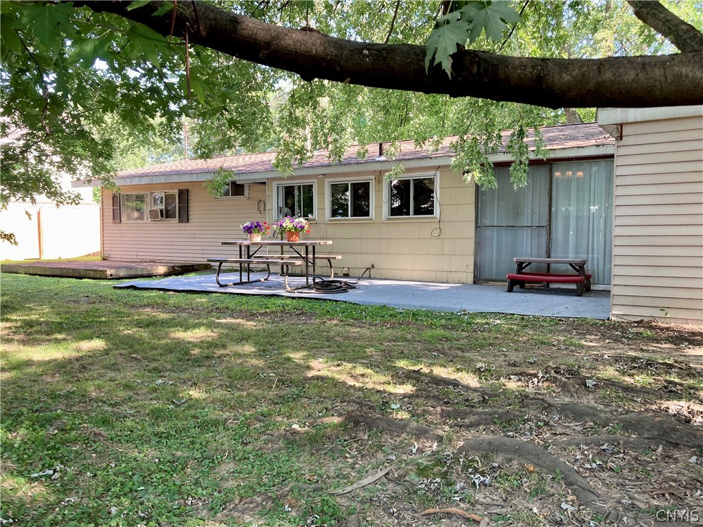 3 Plaza Road Clay, NY 13090 - Photo 34 of 43