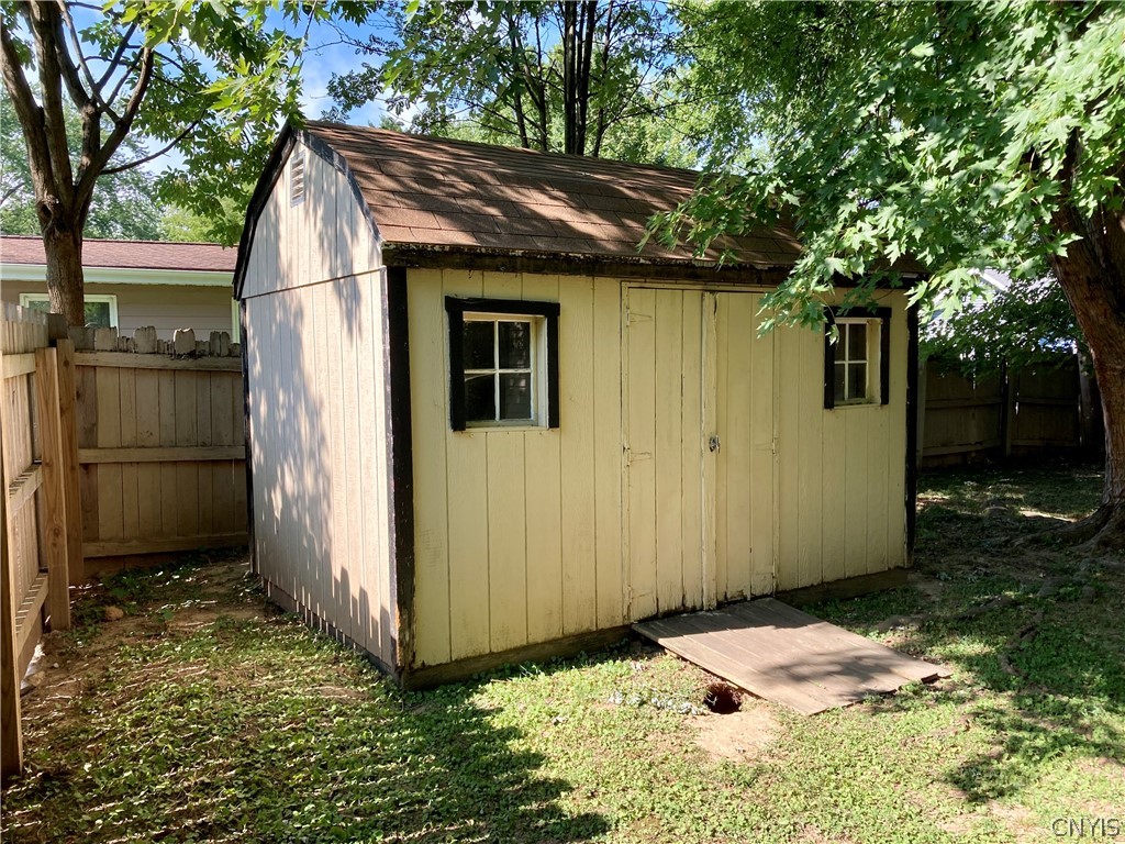 3 Plaza Road Clay, NY 13090 - Photo 39 of 43