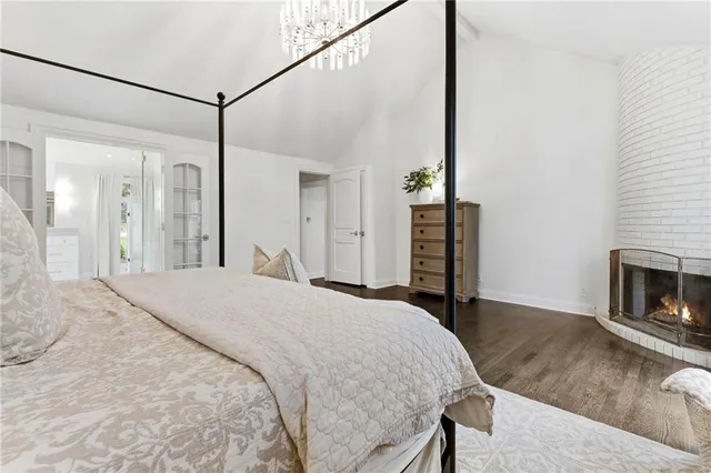 $1,050,000 | 3705 Shawnee Mission Parkway, Fairway, KS 66205