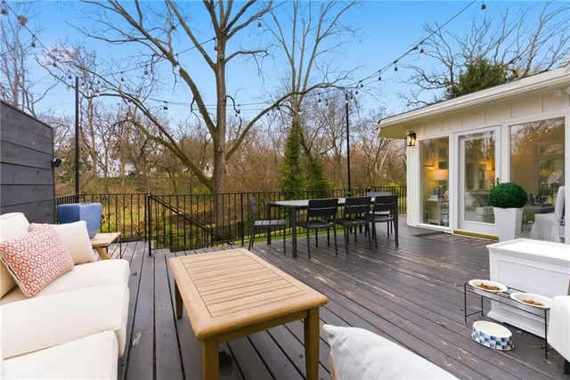 $1,050,000 | 3705 Shawnee Mission Parkway, Fairway, KS 66205