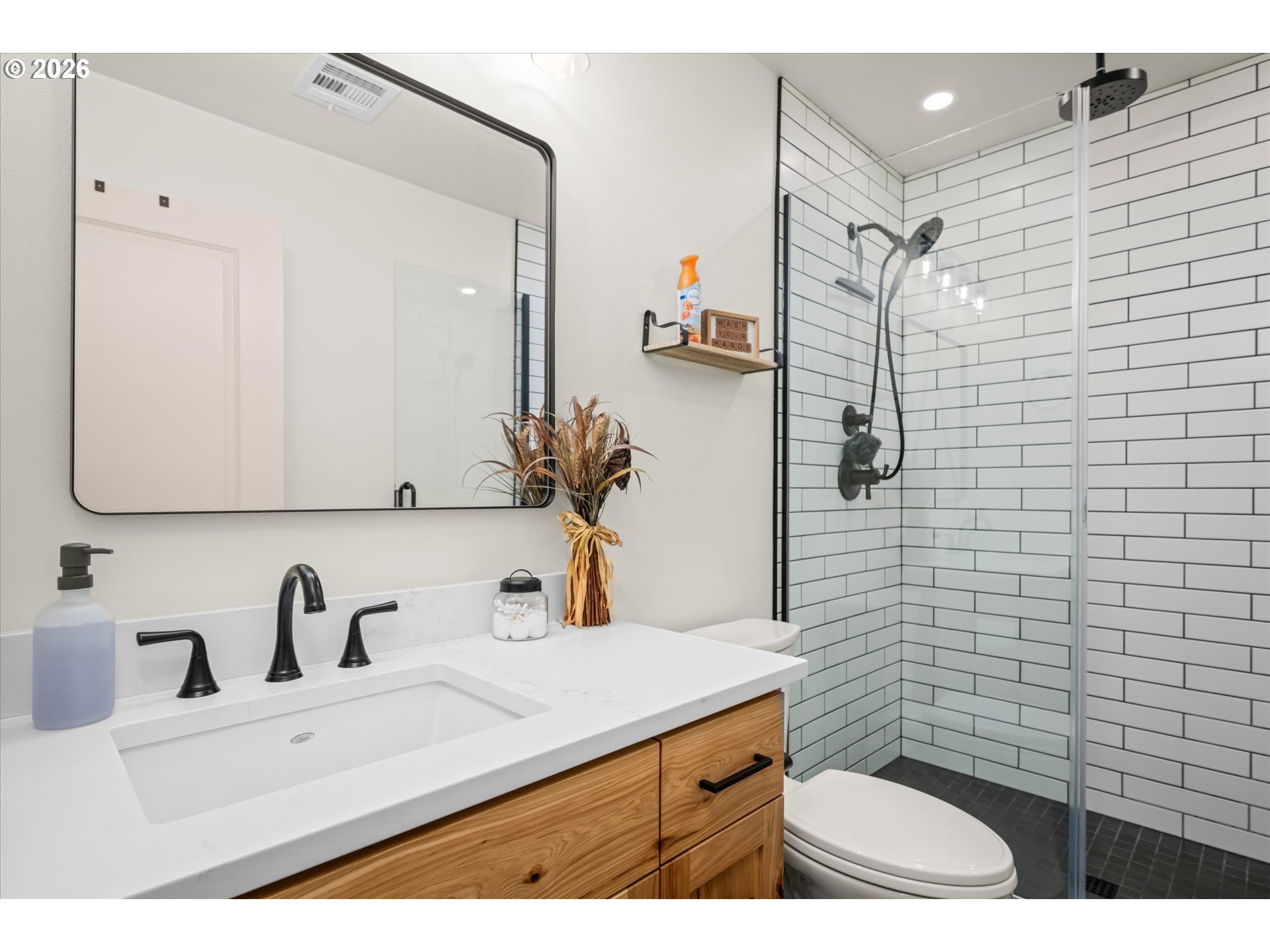 37640 Upper Camp Creek Road Springfield, OR 97478 - Photo 33 of 47 a bathroom with a sink and a mirror
