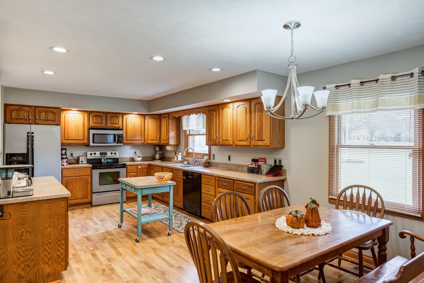4943 Orchard Road Evansville, IN 47720 - Photo 14 of 35 Gallery Image 14