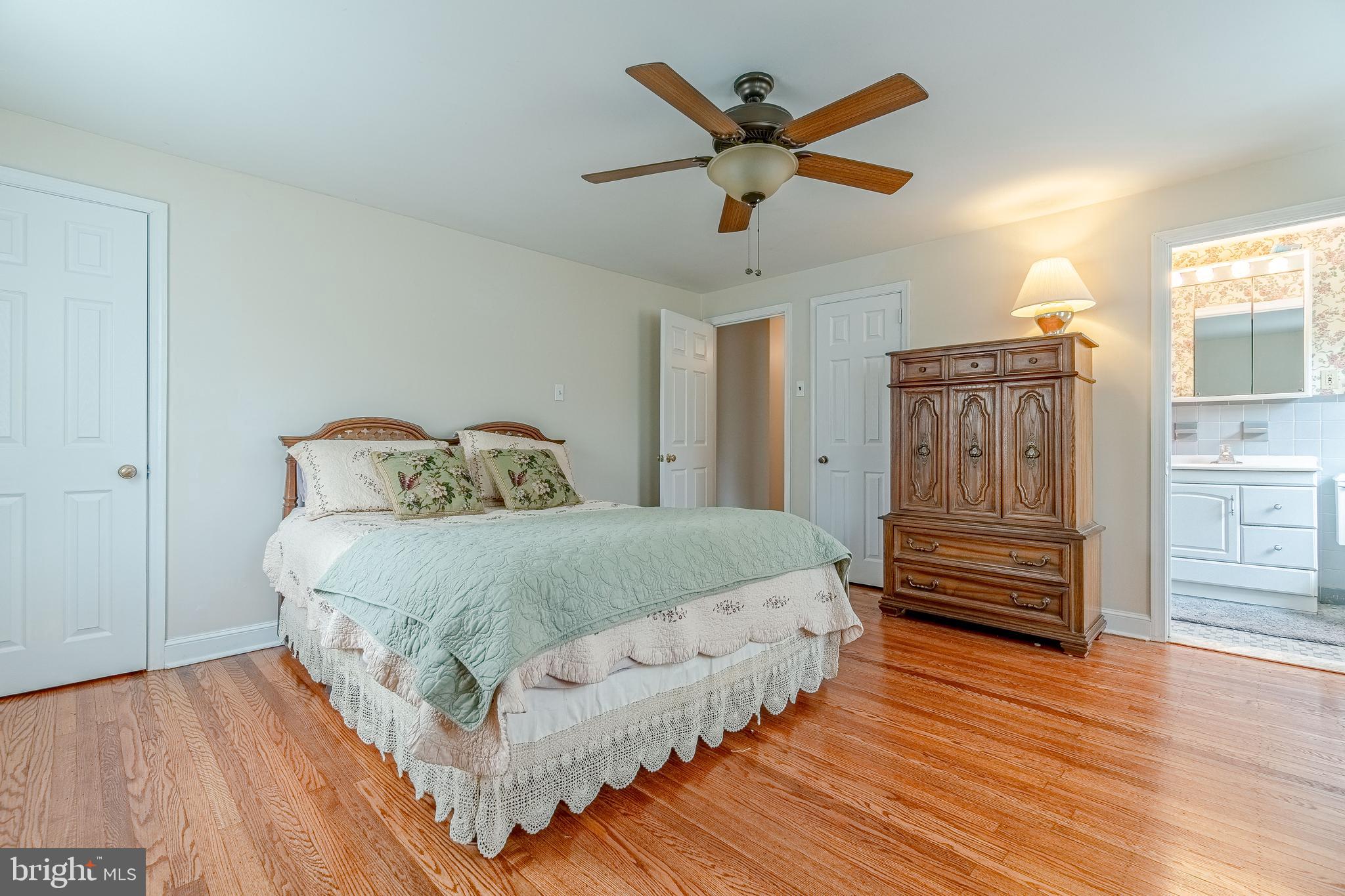 211 Cassatt Road Berwyn, PA 19312 - Photo 17 of 40 Master Bedroom