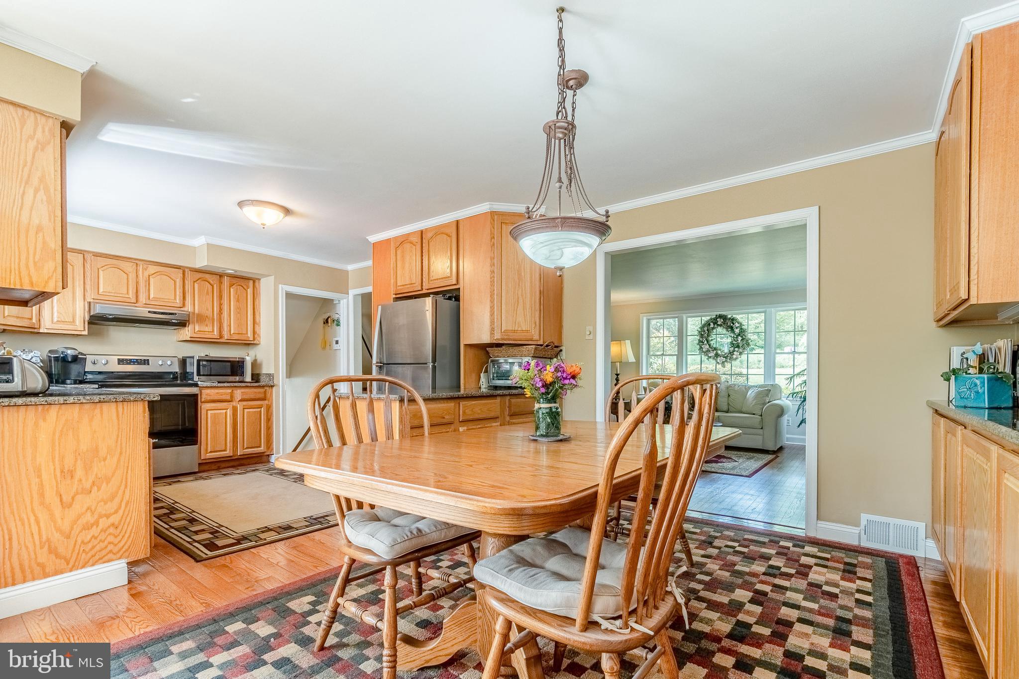 211 Cassatt Road Berwyn, PA 19312 - Photo 8 of 40 Kitchen