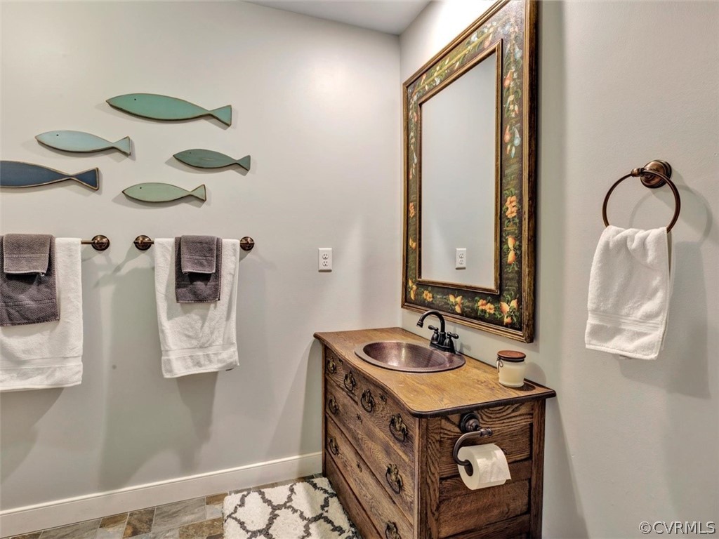 2611 Kentford Road Midlothian, VA 23113 - Photo 27 of 36