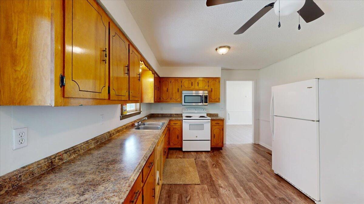 284 Rutland Avenue Dunlap, TN 37327 - Photo 10 of 43 23-284-Rutland-Ave-06272026_144302
