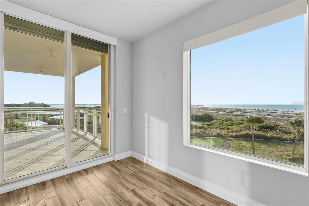 800 Collany Road, Unit 302 St. Petersburg, FL 33715 - Photo 55 of 66 a view of an empty room and window