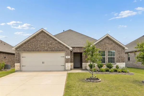 $295,000 | 230 Mockingbird Way, Caddo Mills, TX 75135