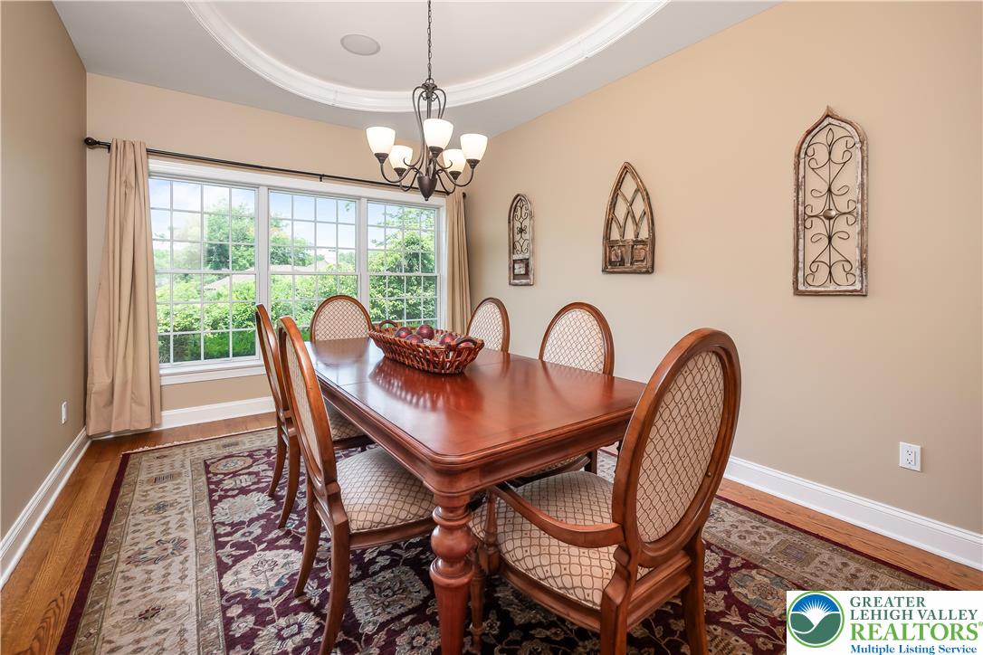 1559 Surrey Road Bethlehem, PA 18015 - Photo 14 of 44 Gallery Image 14