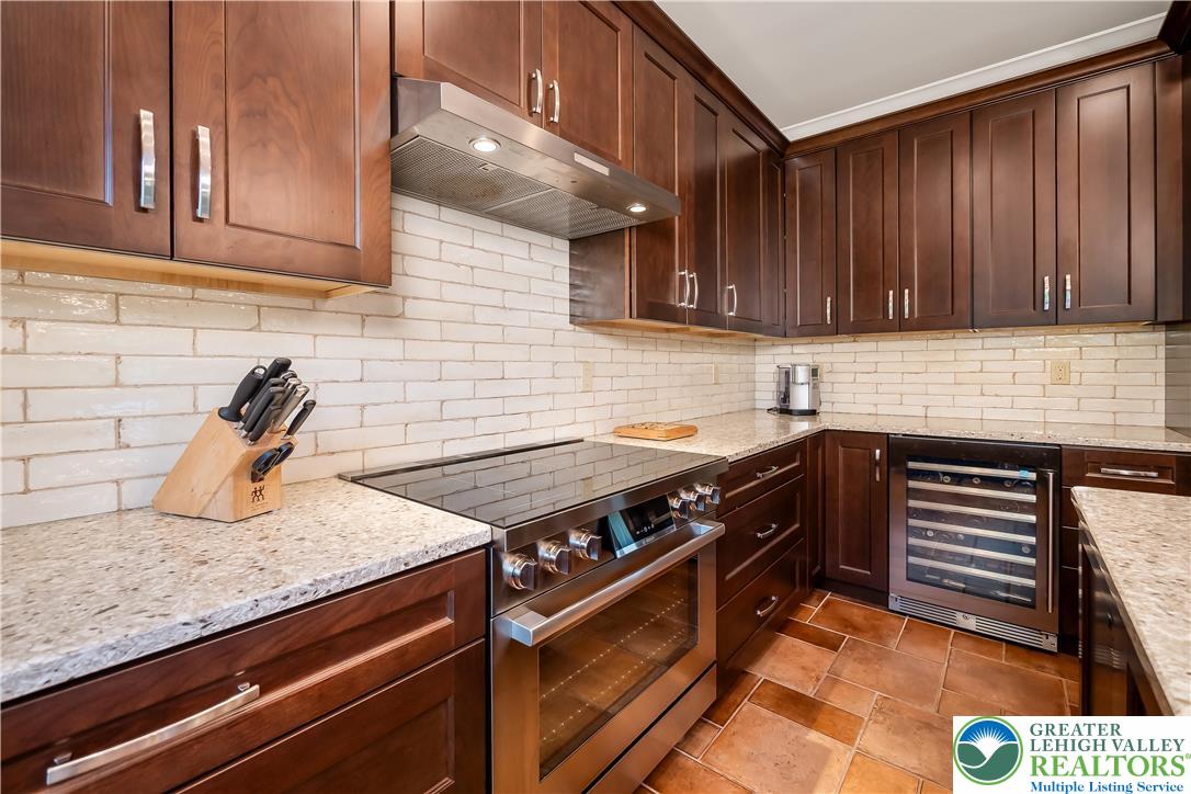 1559 Surrey Road Bethlehem, PA 18015 - Photo 21 of 44 Gallery Image 21