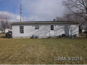 809 North Maple Street Converse, IN 46919 - Photo 2 of 7 Gallery Image 2