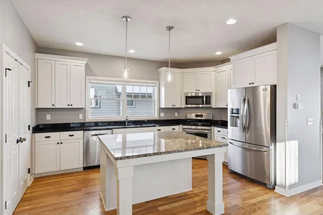 $599,900 | 14246 Garden Way, Hugo, MN 55038