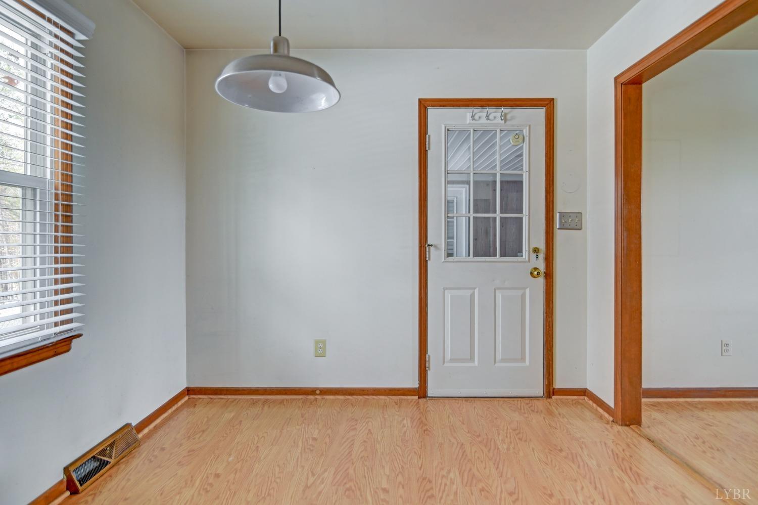 2598 Stapleton Road Madison Heights, VA 24572 - Photo 14 of 54