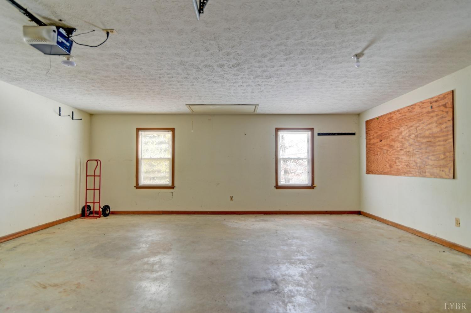 2598 Stapleton Road Madison Heights, VA 24572 - Photo 17 of 54