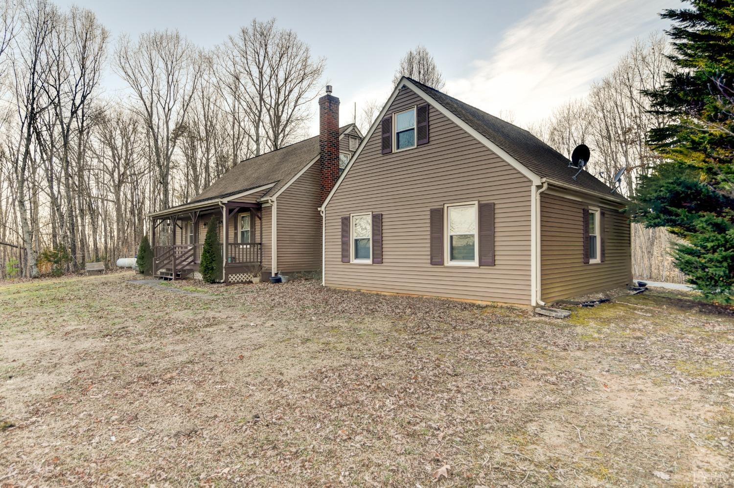 2598 Stapleton Road Madison Heights, VA 24572 - Photo 2 of 54