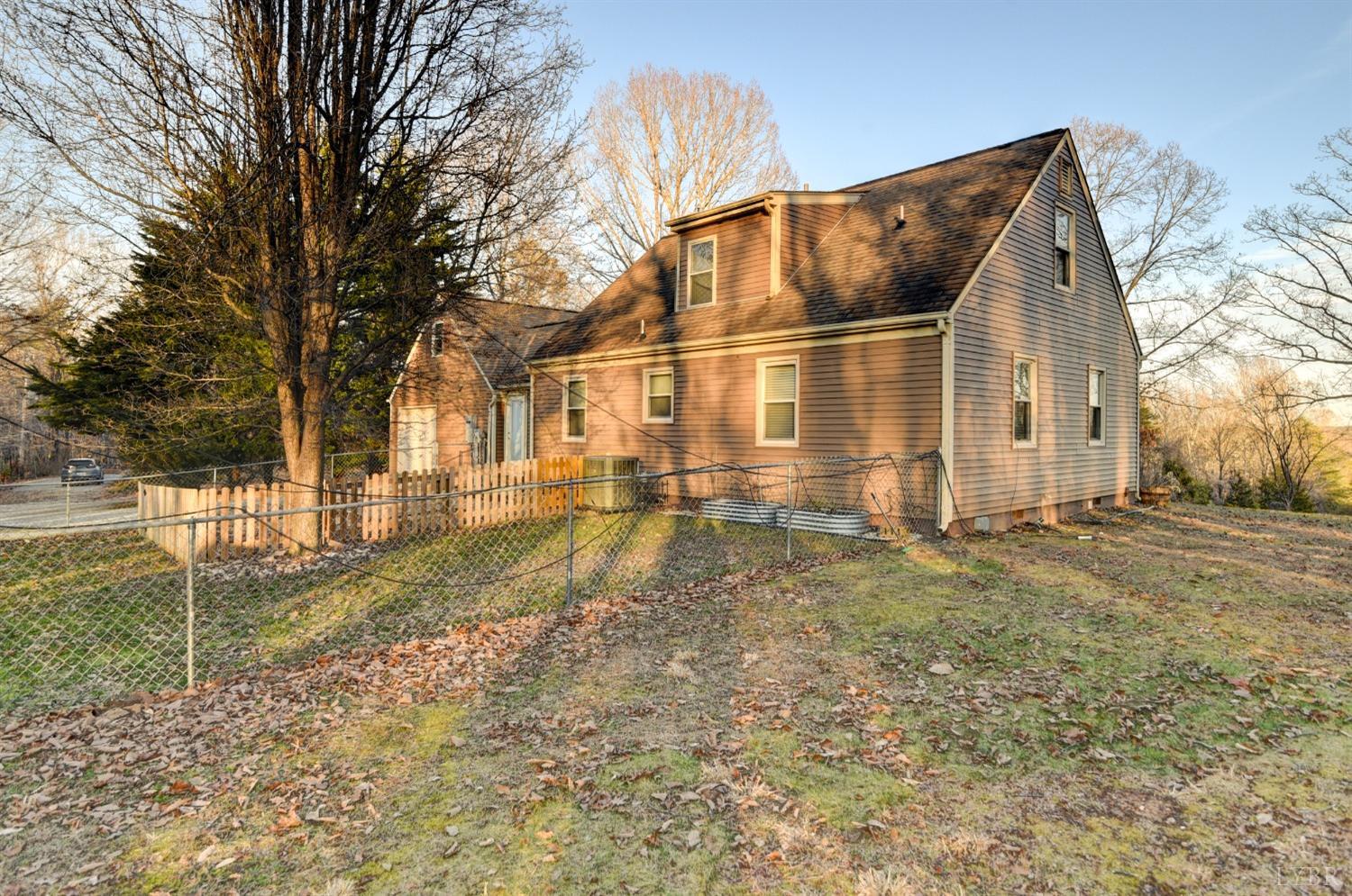 2598 Stapleton Road Madison Heights, VA 24572 - Photo 40 of 54